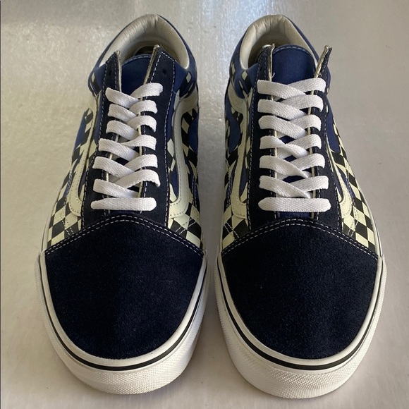 Vans Men's Old Skool Navy Blue and White Checker Flame Sneakers #500714 Size 11 - Picture 1 of 7